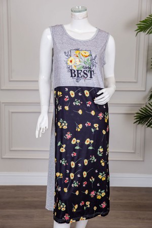 قميص نسائي قصير لون رمادي و أسود مزين بكتابات و رسومات ياقة دائرية بدون أكمام