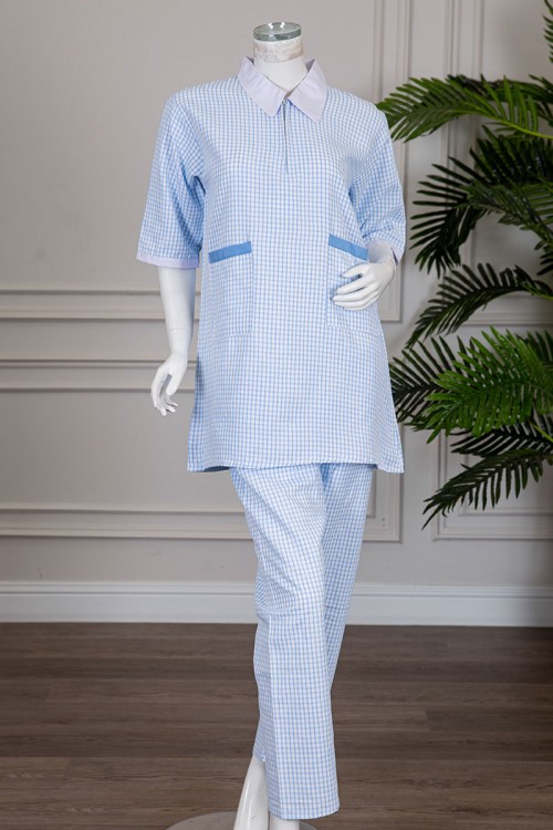 زي عاملة قطعتين متعدد الألوان بلوزة طويلة ياقة مطوية بسحاب و جيوب من الأمام و أكمام ميدي مع بنطلون طويل