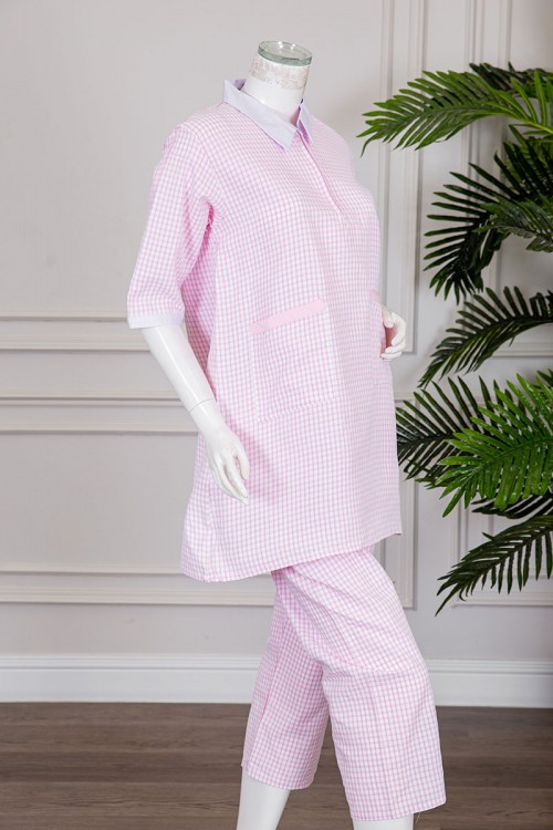 زي عاملة قطعتين متعدد الألوان بلوزة طويلة ياقة مطوية بسحاب و جيوب من الأمام و أكمام ميدي مع بنطلون طويل