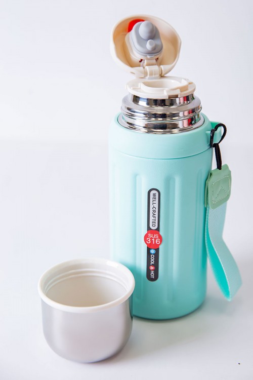 زمزمية مدرسية متعددة الألوان حافظة للحرارة و البرودة