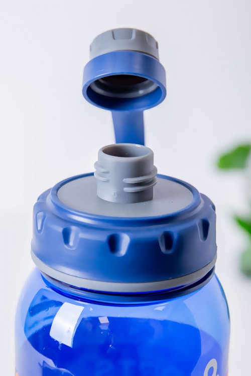 زمزمية مدرسية متعددة الألوان مزينة بكتابات من الأمام مشروب بارد بلاستيك شفاف