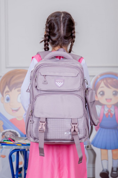 شنطة ظهر مدرسية متعددة الألوان بجيوب متعددة مع مقلمة