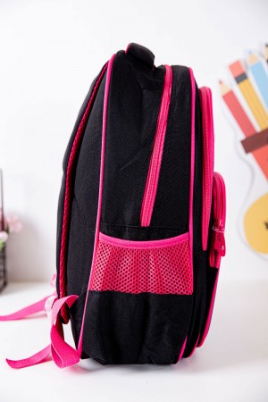 شنطة ظهر مدرسية بناتي لون أسود بحواف وردية مزينة برسومات ملونة و بجيوب متعددة