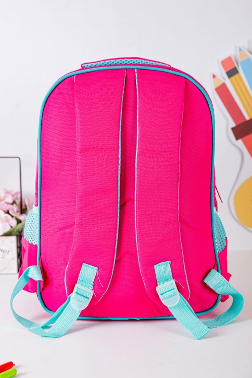 شنطة ظهر مدرسية بناتي لون وردي بحواف سماوي مزينة برسومات ملونة و بجيوب متعددة