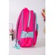 شنطة ظهر مدرسية بناتي لون وردي بحواف سماوي مزينة برسومات ملونة و بجيوب متعددة