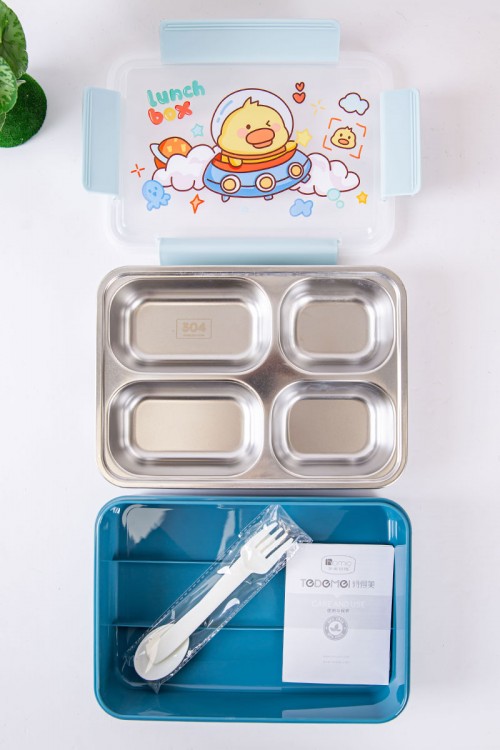 حافظة طعام مدرسية متعددة الألوان مقسمة و مزينة برسومات كرتونية مع ملعقة و شوكة بلاستيك