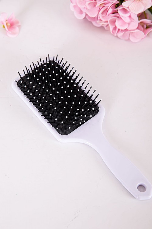 فرشاة شعر لون أخضر مزينة برسومات ملونة