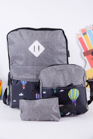 طقم شنط مدرسية 3 قطع لون أسود و رصاصي مزينة برسومات كرتونية بجيوب متعددة