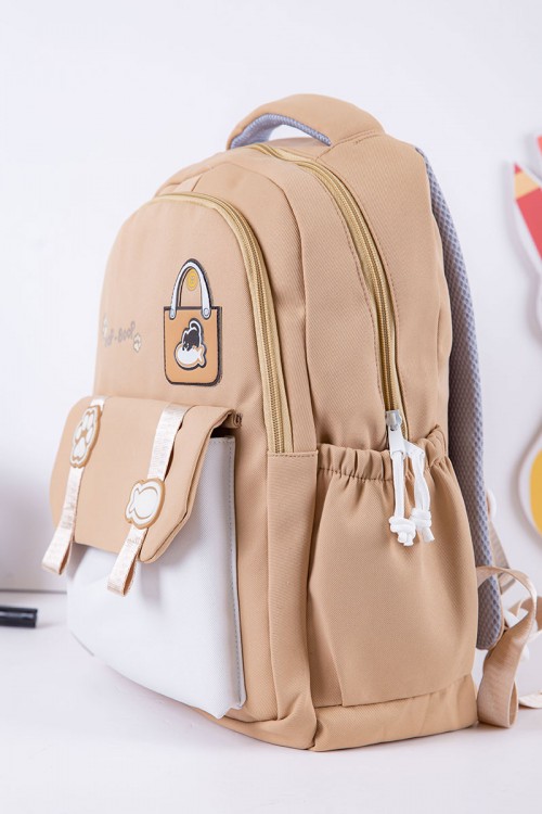 شنطة ظهر مدرسية متعددة الألوان بجيوب متعددة