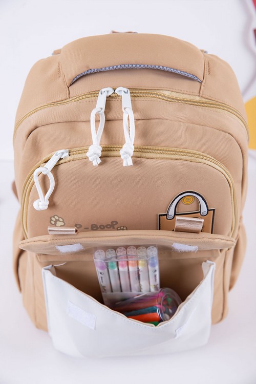 شنطة ظهر مدرسية متعددة الألوان بجيوب متعددة