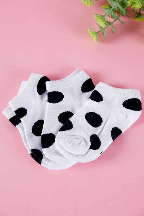 جوارب بناتي لون أبيض منقط باللون الأسود 3 حبات