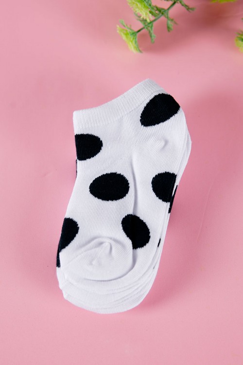 جوارب بناتي لون أبيض منقط باللون الأسود 3 حبات