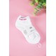 جوارب بناتي لون أبيض مزينة بكتابات باللون الوردي 3 حبات