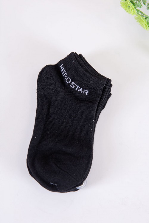 جوارب لون أسود مزينة بكتابات و رسومات باللون الأبيض 3 حبات