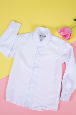 قميص مدرسي لون أبيض بياقة مطوية و بأزرار من الأمام و الأكمام 