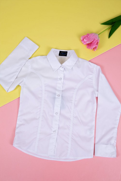 قميص مدرسي لون أبيض بياقة مطوية و بأزرار من الأمام و الأكمام