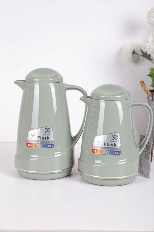 طقم 2 ترامس للقهوة و الشاي لون تفاحي حافظ للحرارة و البرودة بسعة 1.6 لتر