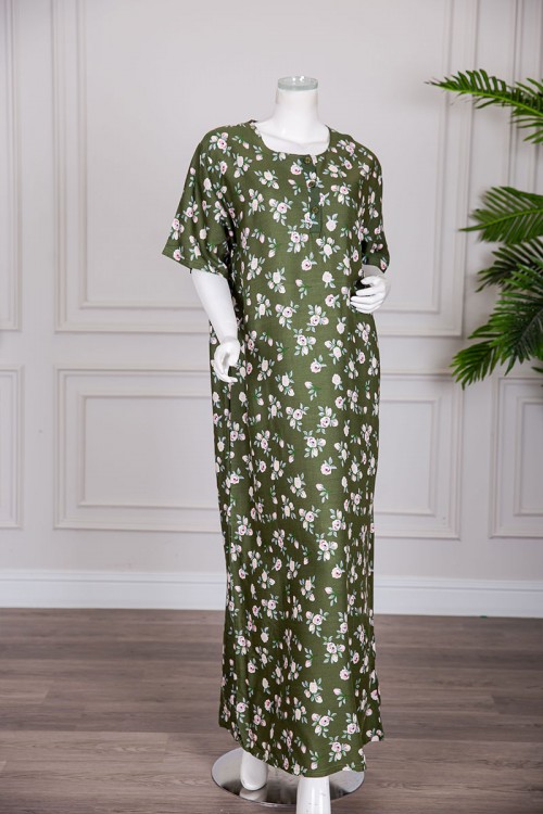 قميص نسائي طويل لون زيتي مشجر بياقة دائرية بأزرار من الأمام ذو أكمام قصيرة