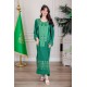 جلابية نسائية لليوم الوطني لون أخضر مزينة بتطريز تراثي بياقة دائرية و أكمام طويلة