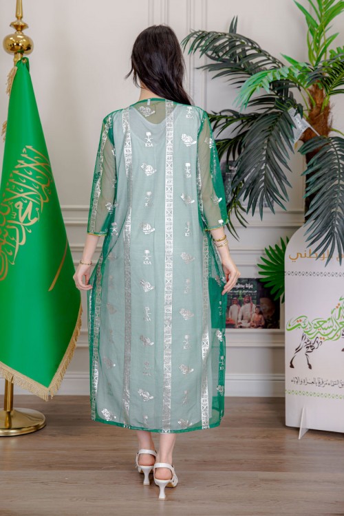 بشت-نسائي-عسيري-لليوم-الوطني-لون-أخضر-غامق-مزين-برسومات-تراثية