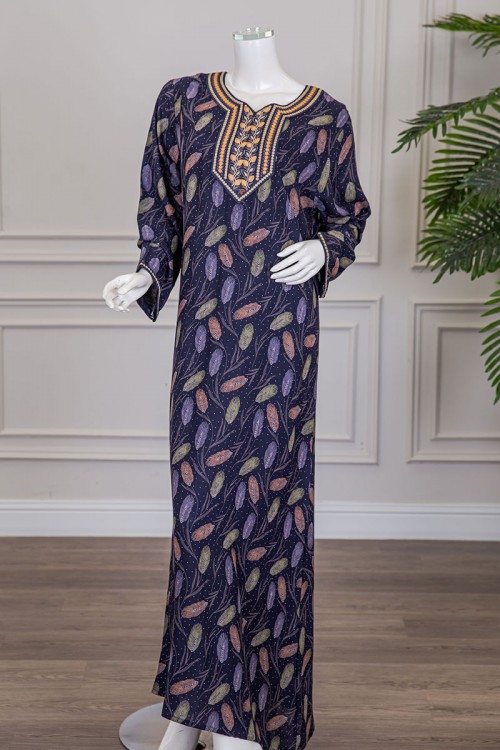 قميص نسائي طويل لون موف غامق مشجر مزين بفصوص كلفة مطرزة و بأكمام طويلة