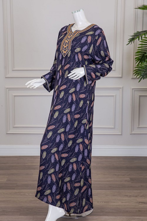 قميص نسائي طويل لون موف غامق مشجر مزين بفصوص كلفة مطرزة و بأكمام طويلة