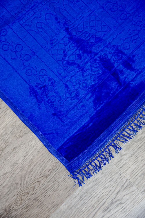 سجادة صلاة متعددة الألوان