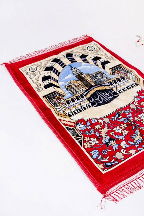 سجادة صلاة متعددة الألوان مزينة برسومات و زخارف من الأمام