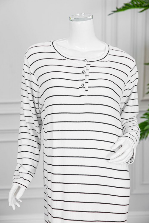 قميص نسائي شتوي طويل لون أبيض مخطط باللون الأسود ياقة دائرية بأزرار و أكمام طويلة