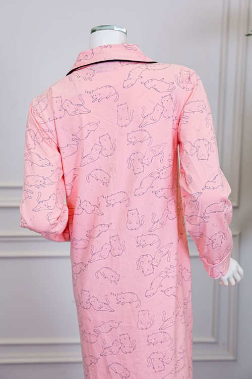 قميص-نسائي-شتوي-طويل-لون-خربزي-مزين-بكتابات-