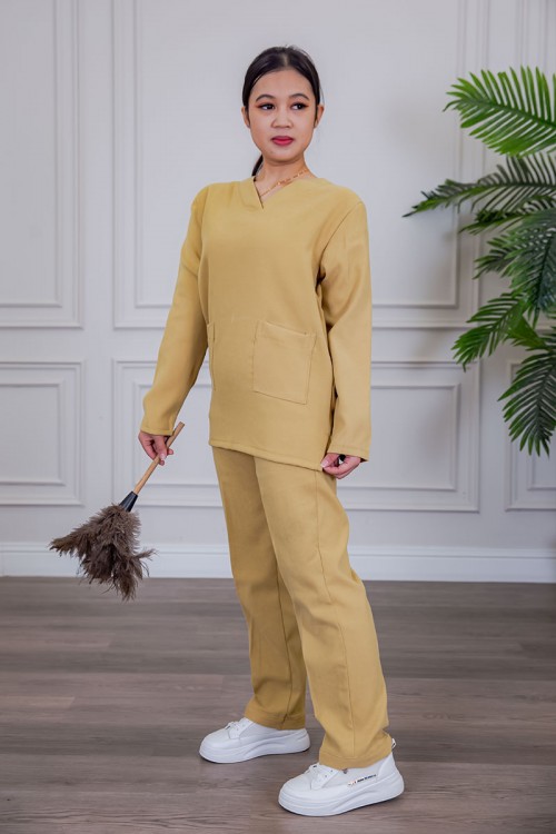 بيجامة عاملة شتوية قطعتين متعددة الألوان بلوزة بياقة قصة سبعة و بجيوب من الأمام مع بنطلون طويل