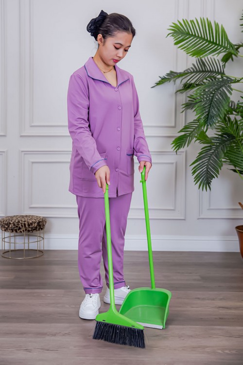 بيجامة عاملة قطعتين مبطنة متعددة الألوان بلوزة بياقة مطوية و بجيوب و أزرار من الأمام مع بنطلون طويل