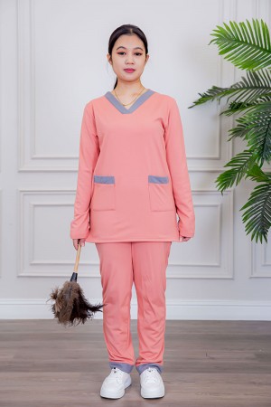 بيجامة عاملة قطعتين مبطنة متعددة الألوان بلوزة بياقة قصة سبعة و بجيوب من الأمام بأكمام طويلة مع بنطلون طويل