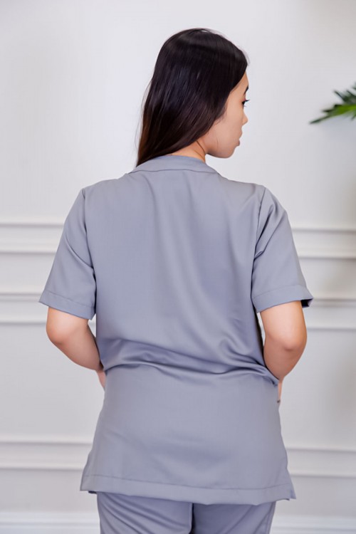 سكراب-طبي-قطعتين-متعدد-الألوان-بلوزة-بياقة-قصة-سبعة