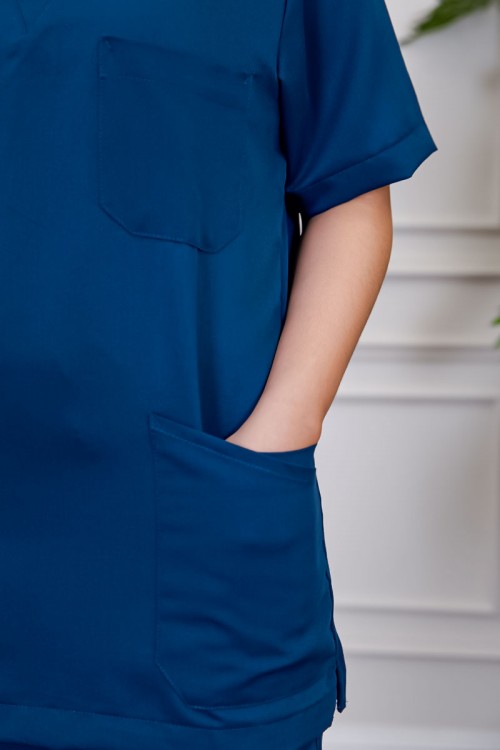 سكراب-طبي-قطعتين-متعدد-الألوان-بلوزة-بياقة-قصة-سبعة