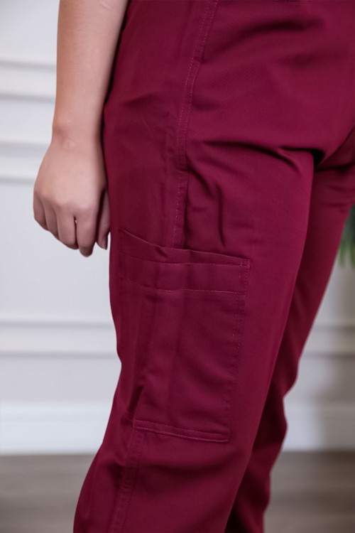 سكراب-طبي-قطعتين-متعدد-الألوان-بلوزة-بياقة-قصة-سبعة