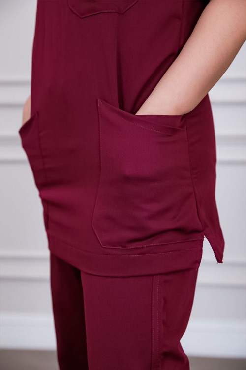 سكراب-طبي-قطعتين-متعدد-الألوان-بلوزة-بياقة-قصة-سبعة