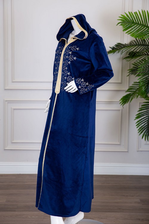 قميص نسائي شتوي طويل لون كحلي بتطريز ذهبي ياقة بقبعة متصلة و بأكمام طويلة