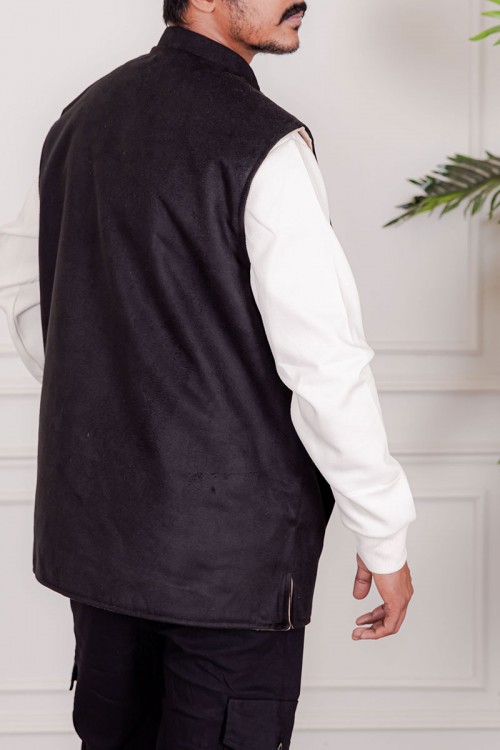 سديري رجالي وجهين دبل فيس لون بيج و أسود بجيوب و سحاب من الأمام