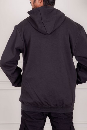 جاكت رجالي شتوي لون أسود قبعة متصلة برباط و بسحاب من الأمام مع جيب الكنغر و بأكمام طويلة 