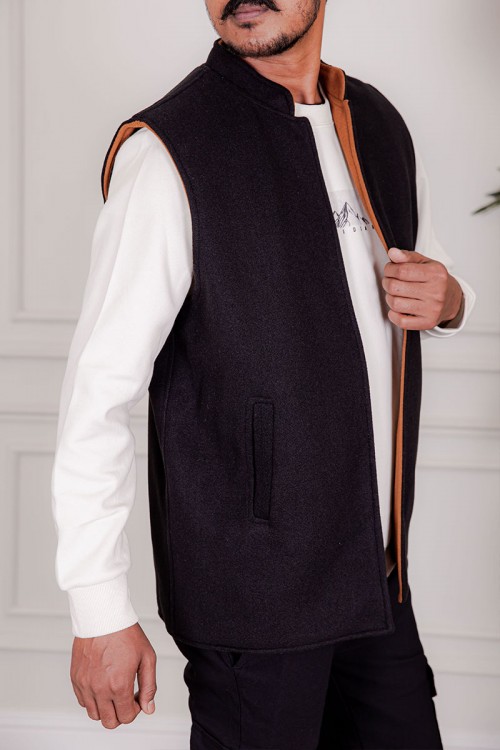 سديري رجالي وجهين دبل فيس لون بني جملي و أسود بجيوب من الأمام