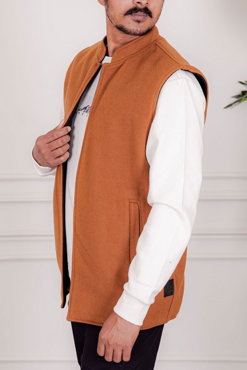 سديري رجالي وجهين دبل فيس لون بني جملي و أسود بجيوب من الأمام