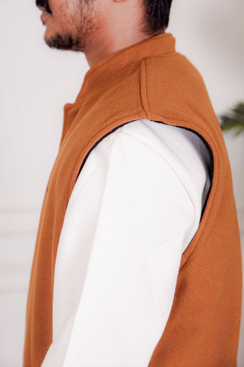 سديري رجالي وجهين دبل فيس لون بني جملي و أسود بجيوب من الأمام