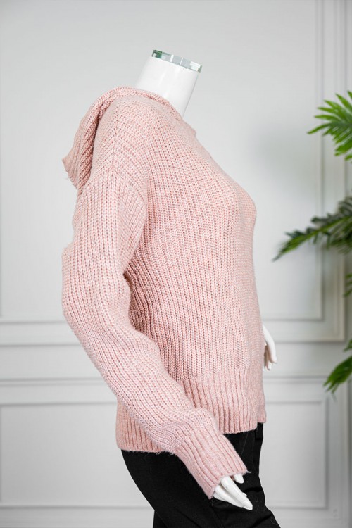 بلوزة نسائية شتوية لون خربزي ياقة بقبعة متصلة و أكمام طويلة