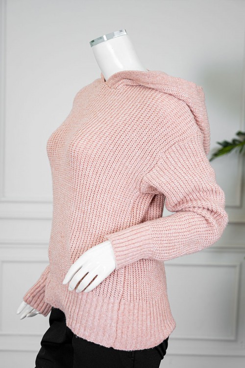 بلوزة نسائية شتوية لون خربزي ياقة بقبعة متصلة و أكمام طويلة