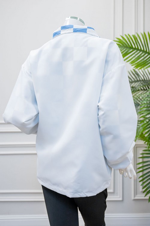 جاكيت نسائي شتوي لون أبيض وسماوي دبل فيس وجهين ياقة مطوية بسحاب و جيوب من الأمام و بأكمام طويلة