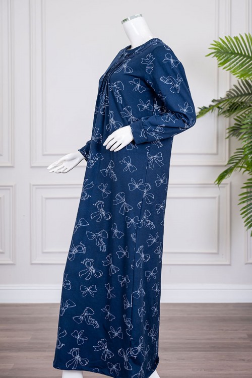 قميص نسائي شتوي طويل لون كحلي مزين برسومات ياقة دائرية و بأكمام طويلة