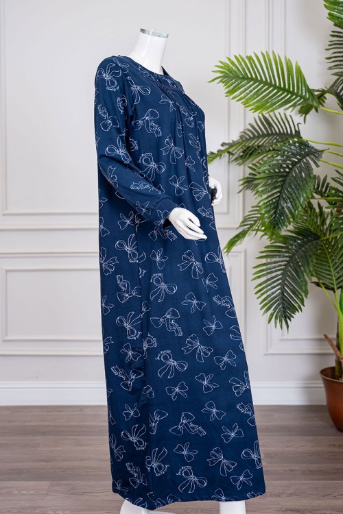 قميص نسائي شتوي طويل لون كحلي مزين برسومات ياقة دائرية و بأكمام طويلة