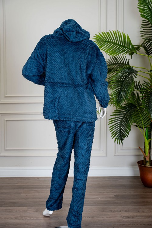 بيجاما نسائية شتوية قطعتين فرو متعدد الألوان ياقة بقبعة متصلة و أكمام طويلة