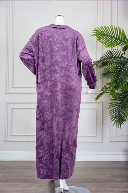 قميص نسائي شتوي طويل لون موف مزين بنقوش الفراشات ياقة دائرية بأزرار و بأكمام طويلة